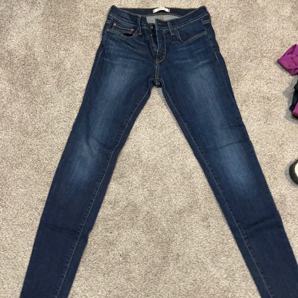 Woman’s Jeans